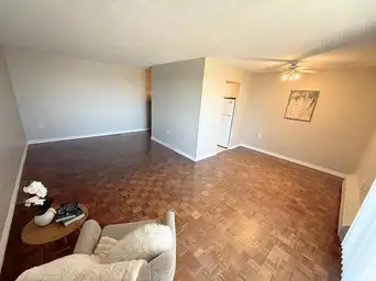 2 bedroom Penthouse Suite in Guelph in Long Term Rentals in Guelph - Image 8