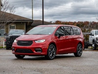 Welcome to Barrie Dodge Chrysler Jeep. The 2026 Chrysler Pacifica is a new, stylish minivan designed... (image 1)