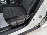 Looking for a reliable SUV? This low mileage 2014 Nissan Rogue S has just 127,000 kilometres! It com... (image 8)