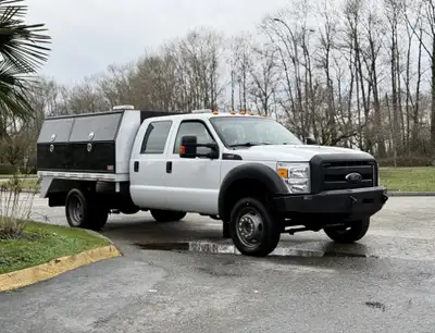 2016 Ford F-550 2016 Ford F-550 Super Duty Service Box Storage Compartments Water Tank Power Windows...