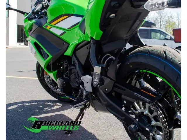 2025 Kawasaki NINJA 650 KRT in Street, Cruisers & Choppers in Ottawa - Image 11