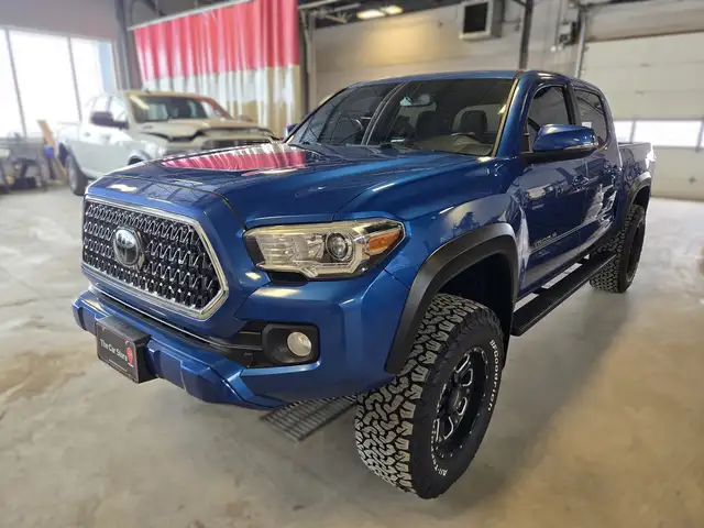 2018 Toyota Tacoma TRD Heated Seats | Navi | No Accidents
