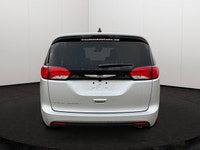 Caprice Leatherette Bucket Seats, Remote Start System, Heated Front Seats, Heated Steering Wheel, 10... (image 4)