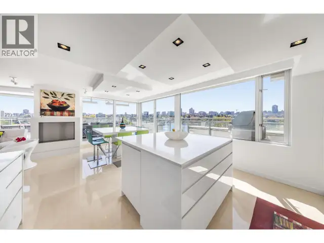 606 1288 MARINASIDE CRESCENT Vancouver, British Columbia in Condos for Sale in Vancouver - Image 13