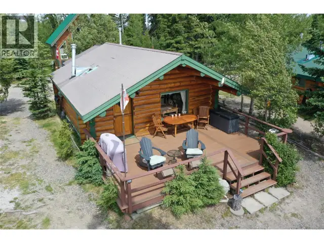 Cabin 4 Hatheume Lake Road Peachland, British Columbia in Houses for Sale in Penticton - Image 3