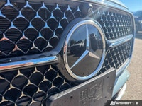 This Mercedes-Benz E-Class has a dependable Intercooled Turbo Gas/Electric I-4 2.0 L/122 engine powe... (image 7)