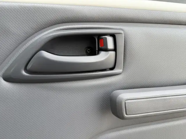 2022 Isuzu NRR CREW CAB | 16' BOX | LIFTGATE | DIESEL | 19500 GV in Cars & Trucks in Mississauga / Peel Region - Image 41