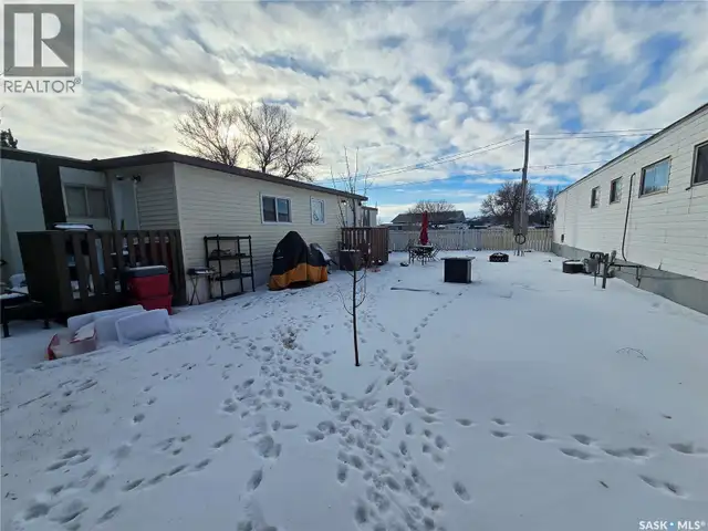 105 Larch STREET Caronport, Saskatchewan in Houses for Sale in Moose Jaw - Image 31