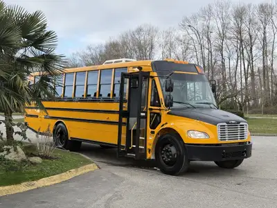2022 Freightliner M2 106 2022 Freightliner Thomas 36 Passenger Bus 36 passenger including driver Cum...