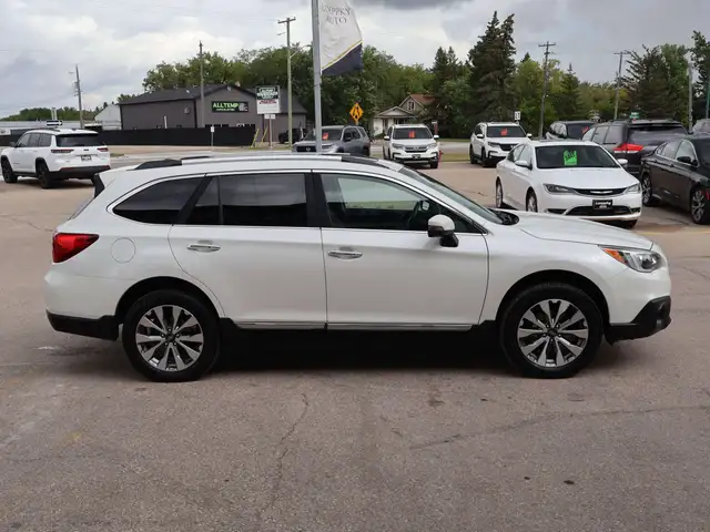 2017 Subaru OUTBACK Premier Tech Pkg5769465913842278423