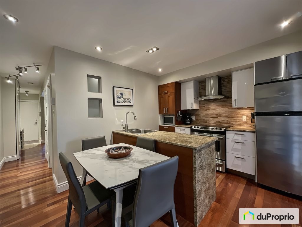 $325,000 - Condominium in Mercier / Hochelaga / Maisonneuve — photo 1