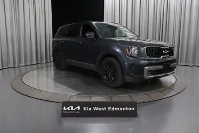 WAS: $57995 NOW: $55995 plus taxes and licensing feesRARE X-PRO / ALL TERRAIN TIRES / DUAL SUNROOF /...