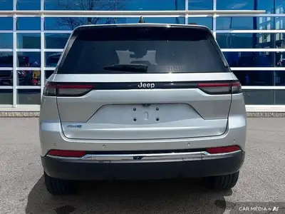2023 Jeep Grand Cherokee 4xe Navigation | Pano Roof | Rear Seat, View more