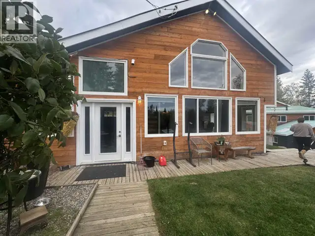 3168 COPELAND ROAD Quesnel, British Columbia in Houses for Sale in Quesnel - Image 2