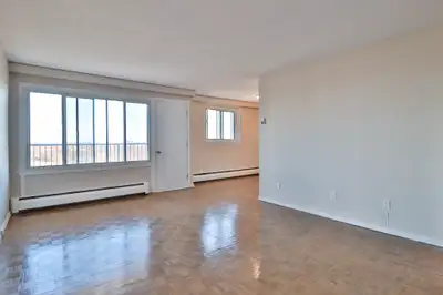 1 Bedroom Alta Vista -  Close to Smyth/Bank