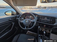 Turbocharged,Heated Mirrors,Steering Wheel Audio Controls,Automatic Headlights,Daytime Running Light... (image 9)