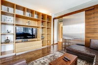 Short-Term Furnished Suites at Minto Yorkville Experience refined, flexible living in the heart of T... (image 7)