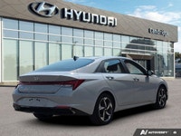 Discover smart, efficient driving with the 2023 Hyundai Elantra Hybrid Luxury, finished in sophistic... (image 4)
