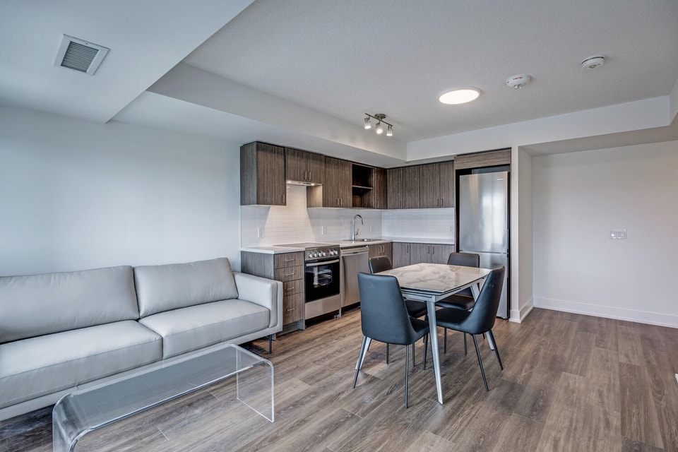 One Plus Den Furnished unit 3