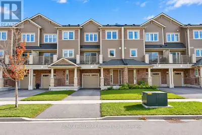 Don't miss this move-in-ready, south-facing FREEHOLD Townhome with NO condo or POTL fees in Oshawa's...