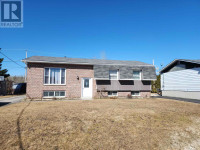 18 Wendego AVE Manitouwadge, Ontario