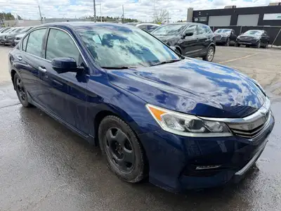 2016 HONDA Accord 4MK Auto 514 865 4438 2016 Honda Accord Sport 2.4L Automatique 215 650 km certifié...