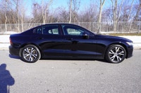 WOW!! Are you looking for a fun to drive luxury sedan that makes a statement everywhere it goes? If... (image 4)