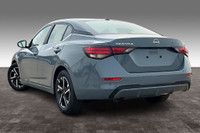 Power Sliding Moonroof Engine: 4 Cylinder Engine L/100Km City: 7.3 L/100Km Hwy: 5.8 Safety Equipment... (image 2)