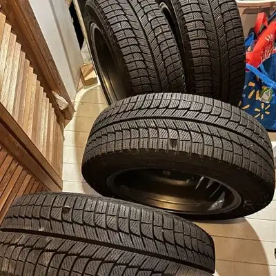 Amazing condition. 90% tread left. 4 Michelin Tires - Have a set for both Winter and All Season. Tak...