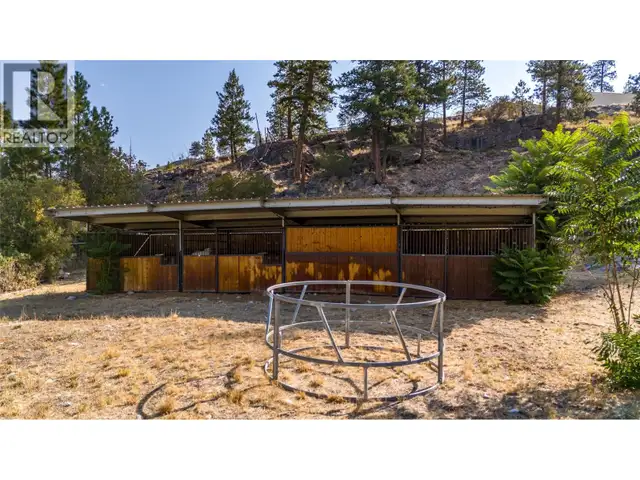 2063 Carmi Road Penticton, British Columbia in Houses for Sale in Penticton - Image 34