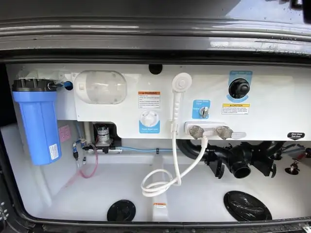 2025 Winnebago Vista 33K in RVs & Motorhomes in Abbotsford - Image 45