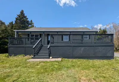 25-031 Lovely home in Prospect Bay
