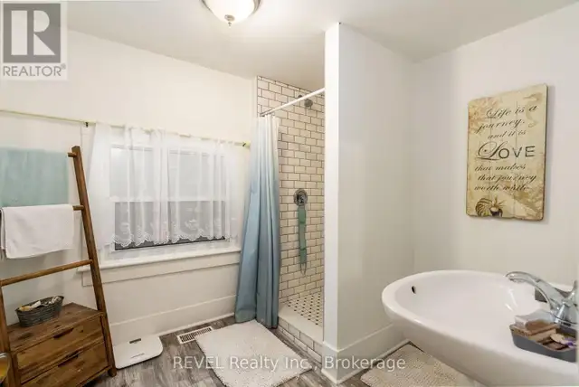 3819 TERRACE LANE Fort Erie (Crystal Beach), Ontario in Long Term Rentals in St. Catharines - Image 33