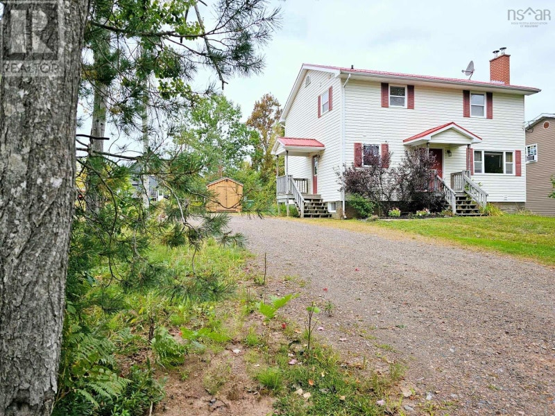 97 Pine Street Tatamagouche, Nova Scotia Houses for Sale
