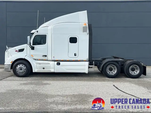2015 Peterbilt 579 in Heavy Trucks in Saskatoon - Image 3