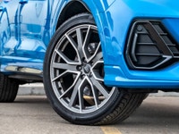 Carget Supercentre is proud to present this 2020 Audi Q3 Technik! EXTERIOR: TURBO BLUE INTERIOR: BLA... (image 3)