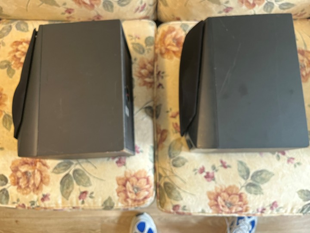 3 Way Speakers in Speakers in City of Toronto - Image 5