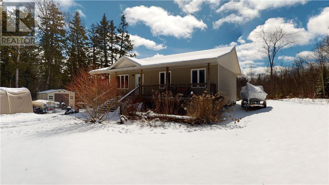 20 Third Avenue Manitowaning, Ontario in Houses for Sale in Sudbury - Image 3