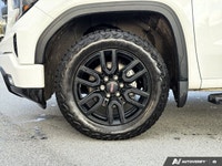 4WD Crew Cab 147 Elevation ... Engine: Gas V8 5.3L/325 Other Equipment ENGINE 5.3L ECOTEC3 V8 (355 h... (image 8)