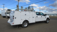 2019 Ford F-350 XLT 4x4 Crew Cab Service Truck New Arrival...... - V8 6.2 L Gasoline Engine - Automa... (image 5)