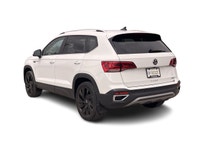 Welcome to Country Hills Volkswagen 2023 Volkswagen Taos Highline 4motion Our team of knowledgeable... (image 6)