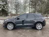 This Cadillac XT5 has a dependable Gas V6 3.6L engine powering this Automatic transmission. Engine,... (image 9)