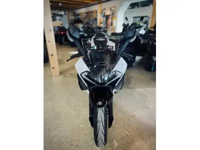 2026 CFMOTO 675SS Designed for the track and street, it features a 429 lb wet weight, fully adjustab...