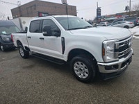 Perfect Auto CLEAN CARFAX- BUMPER TO BUMPER FACTORY WARRANTY - 6.8 L GAS - 4X4 - 6.75 FT BOX - POWER... (image 1)