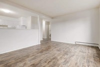 Amenities: Keyless Entry • City Views • Stainless Steel Appliances Available Suite & Building: Spaci... (image 2)