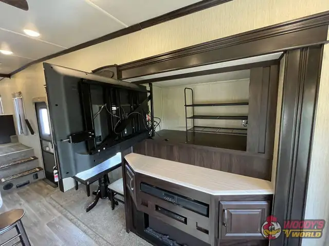 2018 PALOMINO RV COLUMBUS 298RL in Travel Trailers & Campers in Edmonton - Image 23