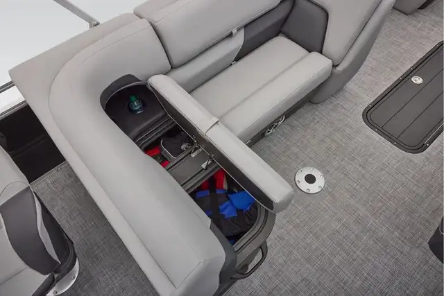 2026 Sun Tracker SportFish 22 XP3 TRITOON-ponton boat in Powerboats & Motorboats in Vernon - Image 20