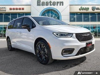 This Chrysler Pacifica has a durable Regular Unleaded V-6 3.6 L/220 engine powering this Automatic t... (image 6)