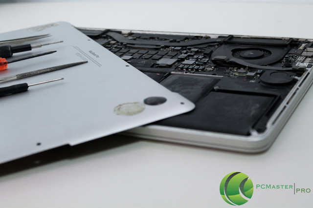 SPECIALITY iMAC/MACBOOK REPAIR SERVICES w/ 90 DAYS WARRANTY in Services (Training & Repair) in Calgary