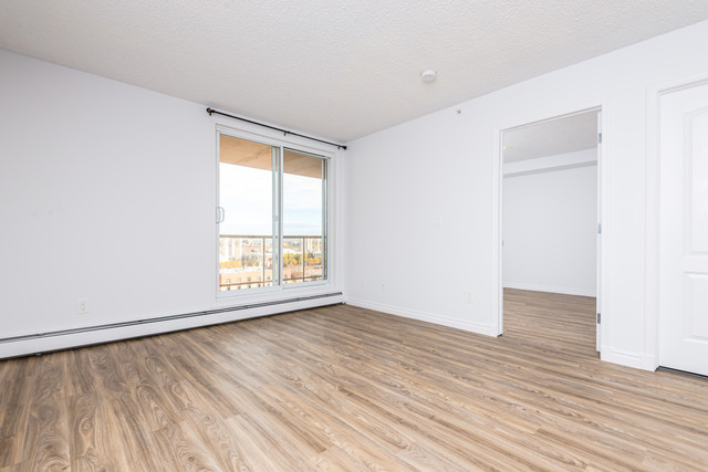 1 Bedroom for rent in Edmonton | Easy access to Corona Station! in Long Term Rentals in Edmonton - Image 3